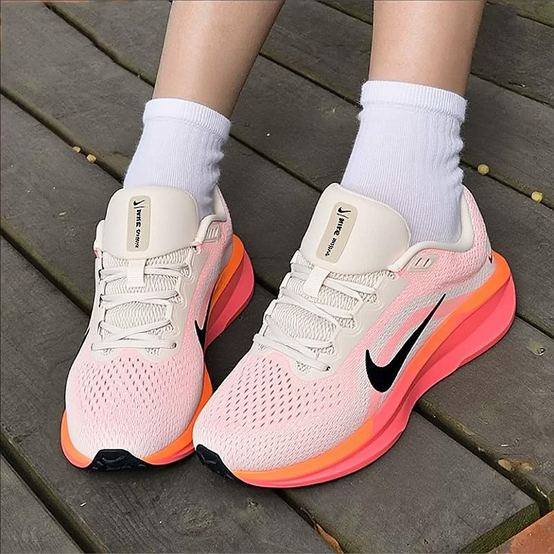 Scarpe da donna Nike originali - Women Shoes Running Nike recensione e prezzo
