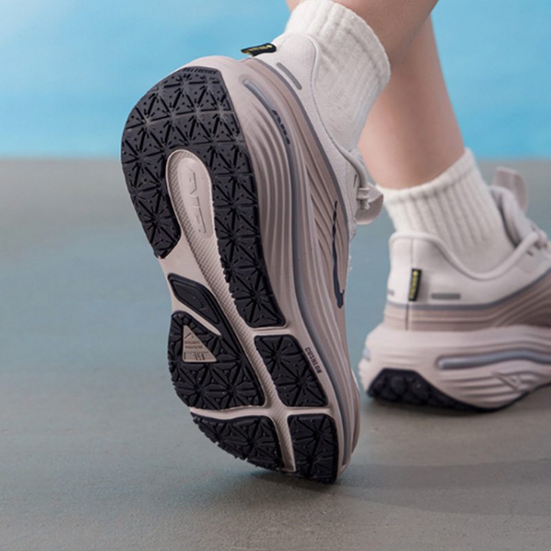 Scarpe da corsa Nike Winflo IO - Women Shoes Running Nike recensione e prezzo