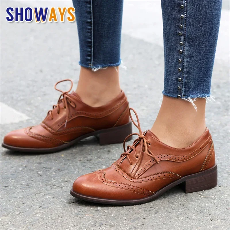 Scarpe basse inglesi da donna  - Oxford Lace Up Women recensione e prezzo